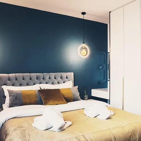 Ecostay - Infinity Business Class 2bdr By The Sea In Alimos *