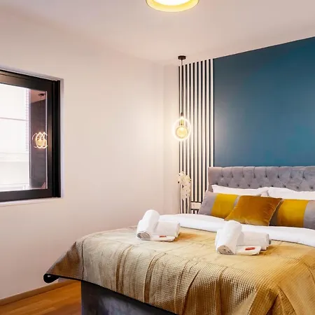 Ecostay - Infinity Business Class 2bdr By The Sea In Alimos