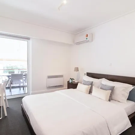 Sun & Sea Suite, Kavouri Athen