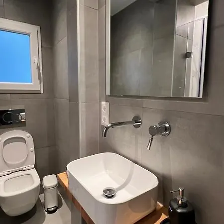 Nakos Homes Luxury Apartment-acropolis Area Athens