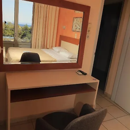 Hotel Ikaros Elliniko