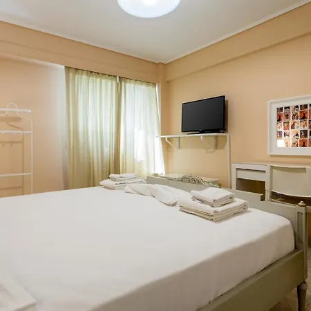 Glyfada 2 Bedrooms 4 Persons By Mps Apartment *