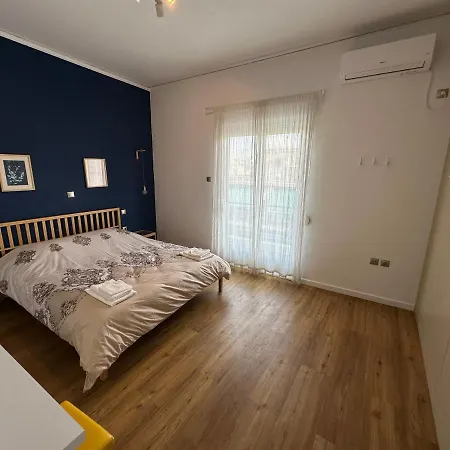 Vasilis Luxury Apartment Athens