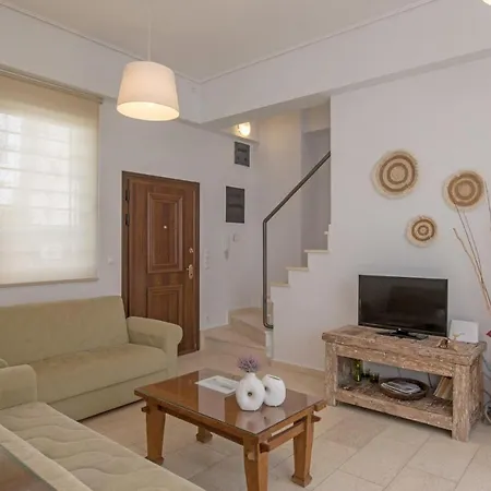Townhouse In The Historical Centre Of * Athènes