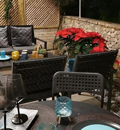 Elegant Seaside 2 Floor Apartment Athens