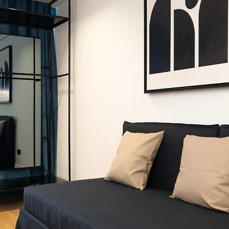 Dion Luxury