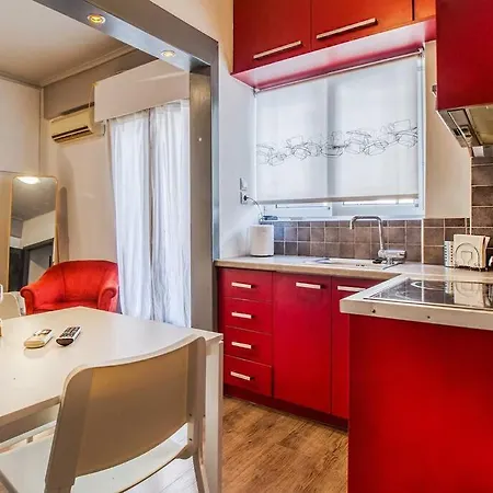 Beautiful And Cozy Next To Center Apartment Athens