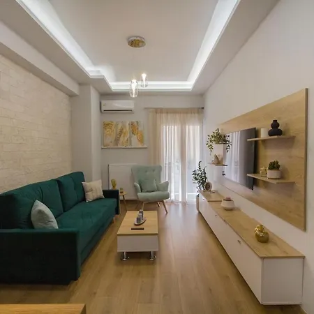 Luxurious Near Ampelokipoi Metro Station Appartamento *
