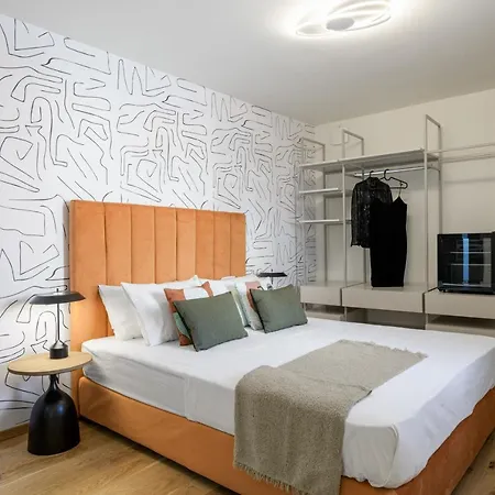 Your 4 Bdrm Dream House Acropolis View & Jacuzzi Apartment *