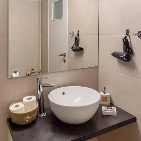 Cozy Airbnb In Apartment Athens