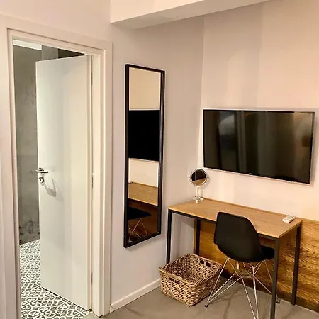 Appartement Plaka Downtown 2 Bedroom Basement
