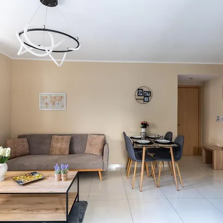 Aiolos Cozy Alimos Center Near The Sea Apartment *