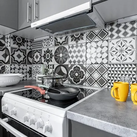 3 Bedroom Petralona Penthouse * Athens