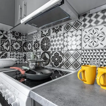 3 Bedroom Petralona Penthouse Apartment