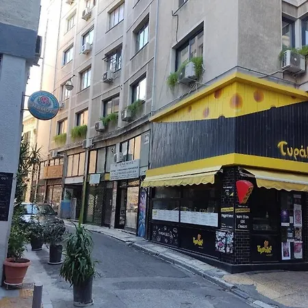 Comfy Flat, Center * Athens