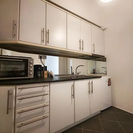 Beautiful 1-bedroom In The Heart Of Apartment Athens