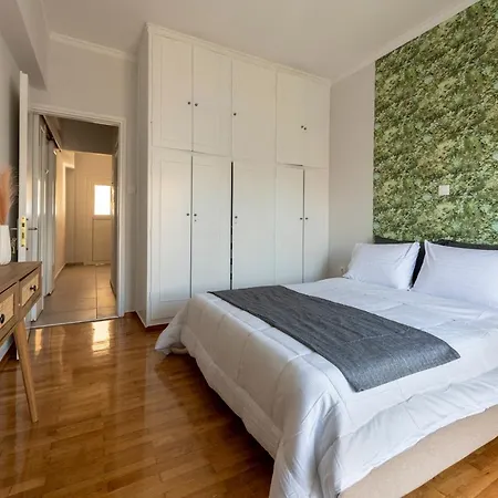 3 Bedroom Petralona Penthouse Apartment
