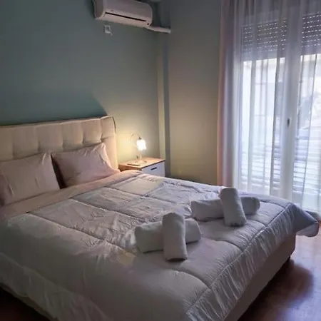 Cozy New Near The Appartamento