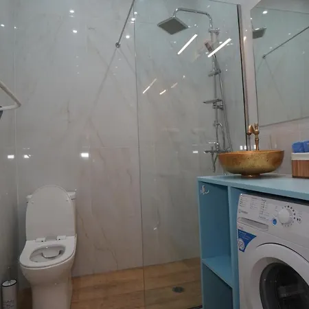 Life Metro Ambelokipi Apartment