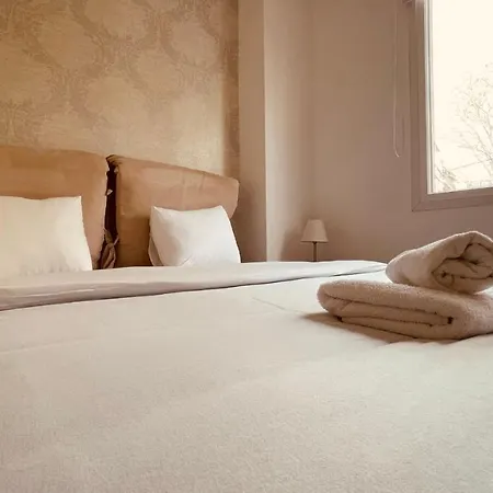 Daisy 15 Min To Acropolis Apartment Athens