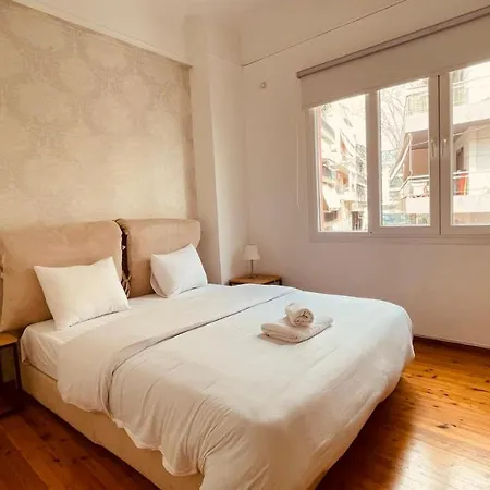 Daisy 15 Min To Acropolis Apartment Athens