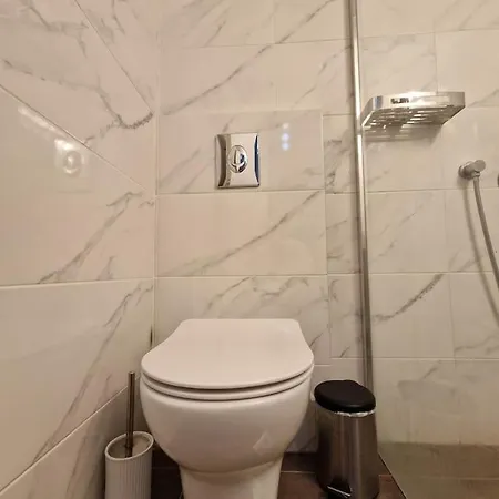 Chic Near Acropolis - Avdi Square * Αθήνα