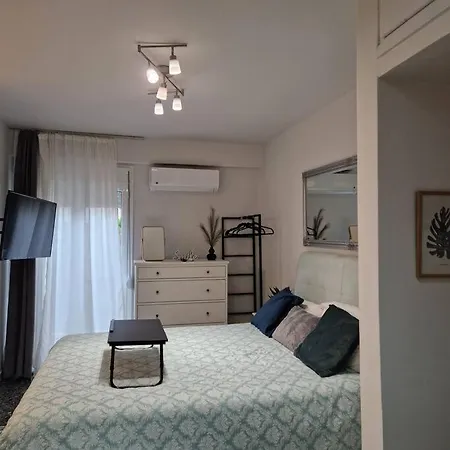 Διαμέρισμα Chic Near Acropolis - Avdi Square