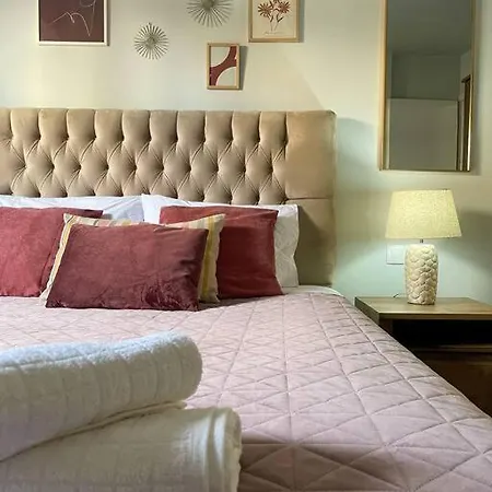 Apartment Stylish And Near Acropolis - Avdi Square *