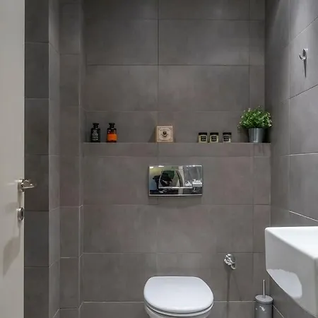 Apartment Brand-new In Glifada *