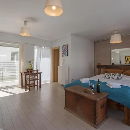 Townhouse In The Historical Centre Of * Athènes
