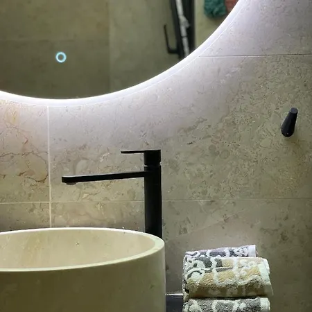 1 Bedroom - Live Like A Local In Kolonaki Apartment