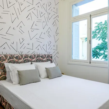 Your 4 Bdrm Dream House Acropolis View & Jacuzzi Apartment Athens