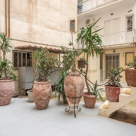 Apartment The Courtyard Oasis Athens