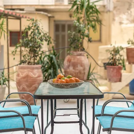 The Courtyard Oasis