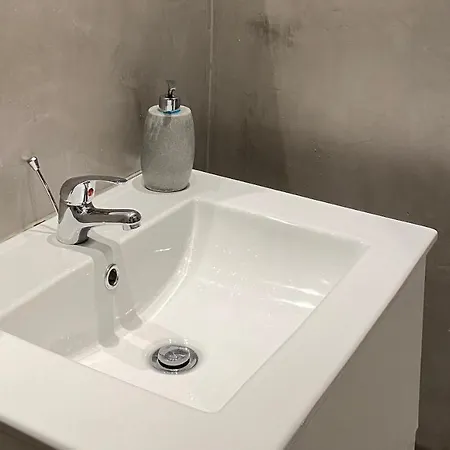 Appartement Plaka Downtown 2 Bedroom Basement *