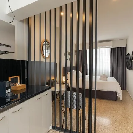 Dema Luxury - Perikleous E8 Apartment