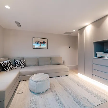 South Blue Luxury Penthouse Apartment Athens