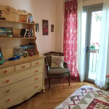 Still Got The Blues Apartment