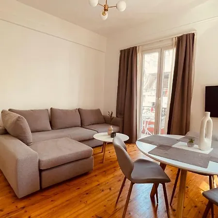 Apartment Daisy 15 Min To Acropolis Athens