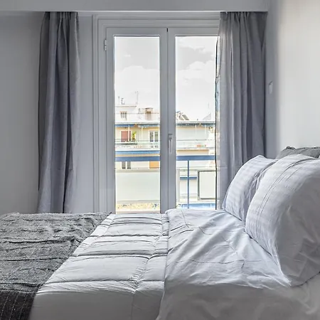 3 Bedroom Petralona Penthouse Apartment