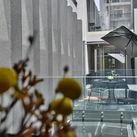 Nikiou Luxury Hotel