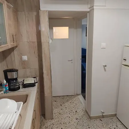 Comfortable, Friendly, Fully Equipped Apartment *