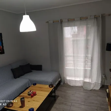 Apartment Nice& Cozy Flat 1min From The Heart Of Athens.wifi