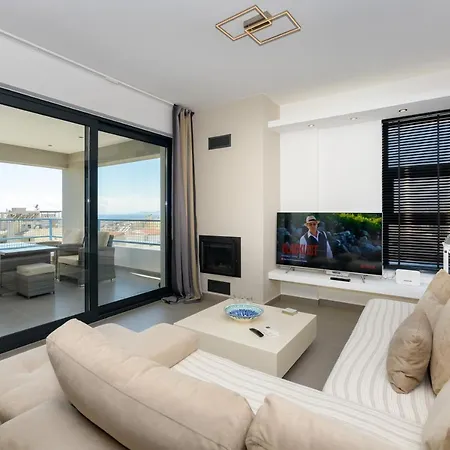 Apartment Stylish 2br Flat With Stunning Views & Prv Parking *