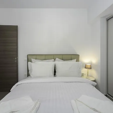 Stylish 2br Flat With Stunning Views & Prv Parking * Athens