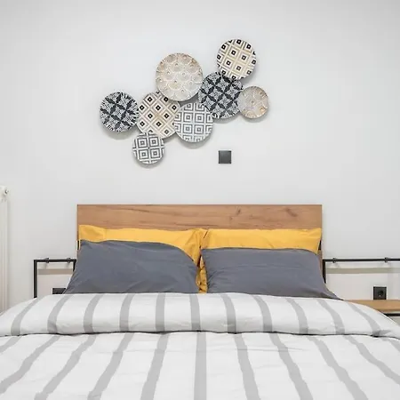 Ano Patisia Station Apartment *