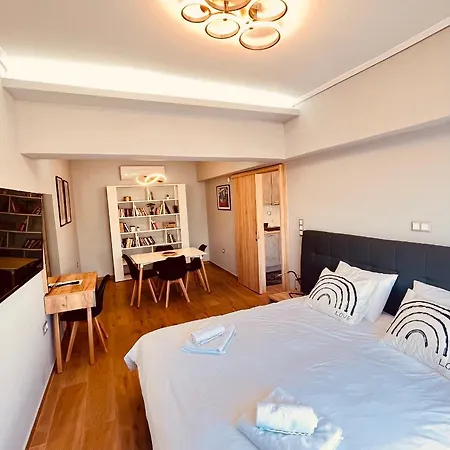 Apartment Urban House Aiolou *
