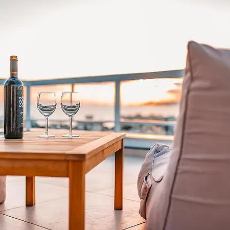 With Magical View & Jacuzzi * Ateny