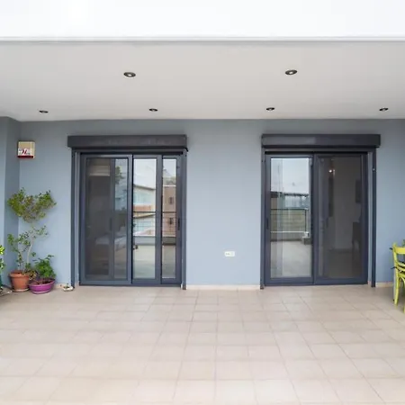 Spacious Modern With Great Rooftop View Apartment Athens