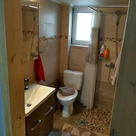 Nice& Cozy Flat 1min From The Heart Of Athens.wifi Apartment Athens